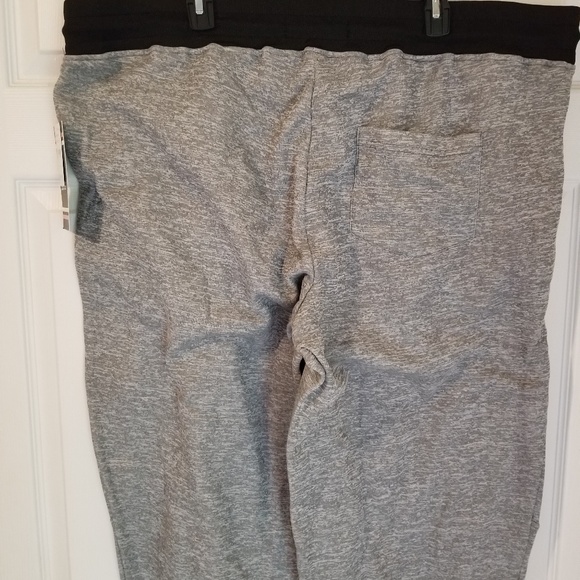 Akademiks Jogger/Sweatpants NWT Gray Zippered Leg - Picture 7 of 8